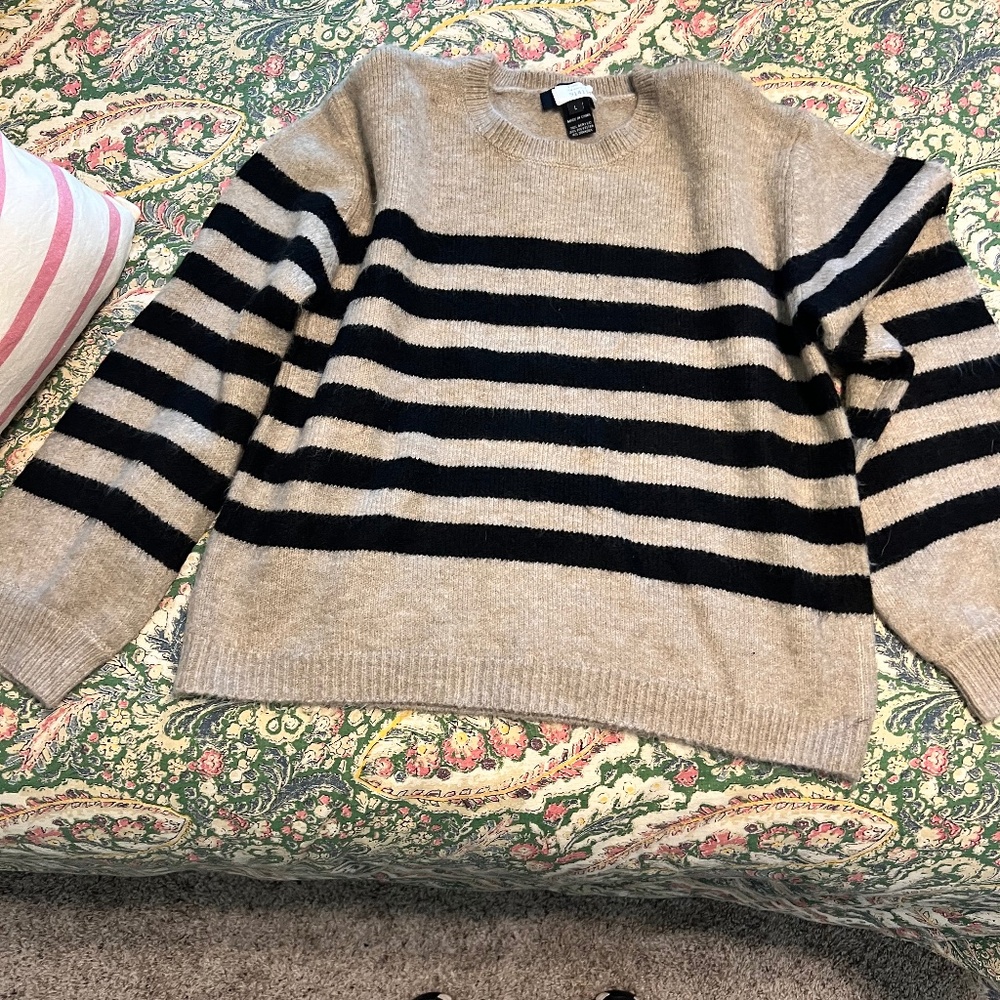 Karen Kane sweater